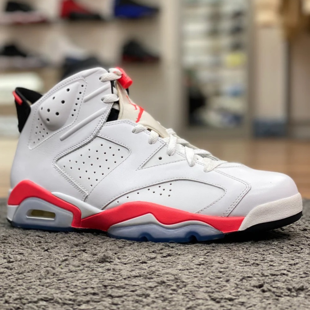 Jordan retro 6 Infered red
